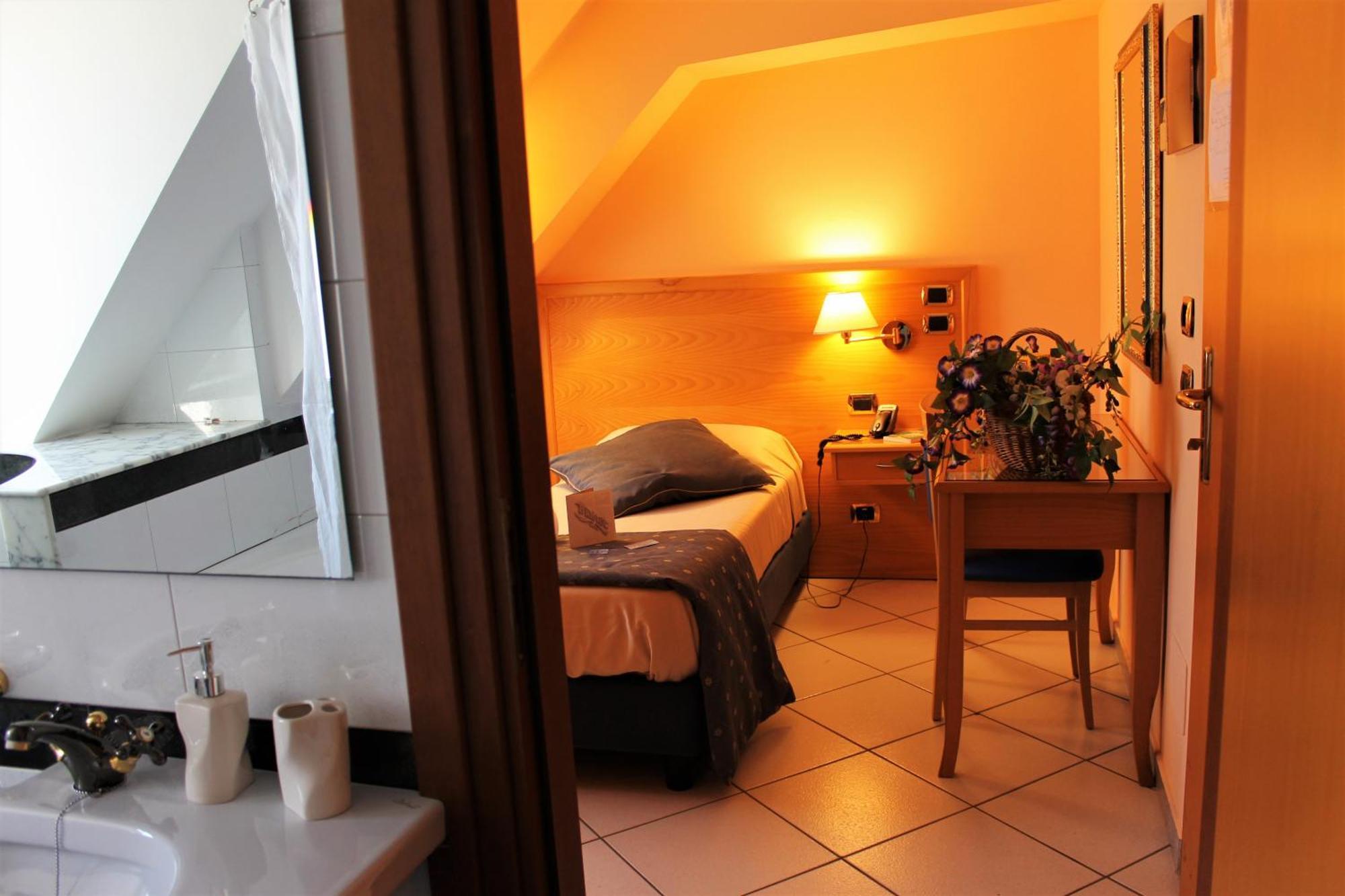 Hotel Bristol Enna Eksteriør billede